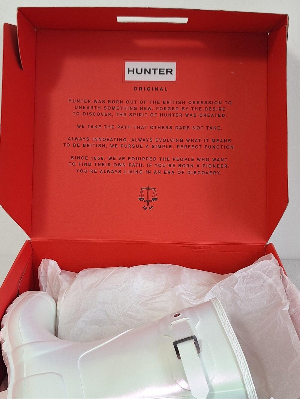 NWT Hunter  Iridescent Pearl White Rain Boots - Picture 11 of 11